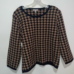 Grey & Gray sweater size XL